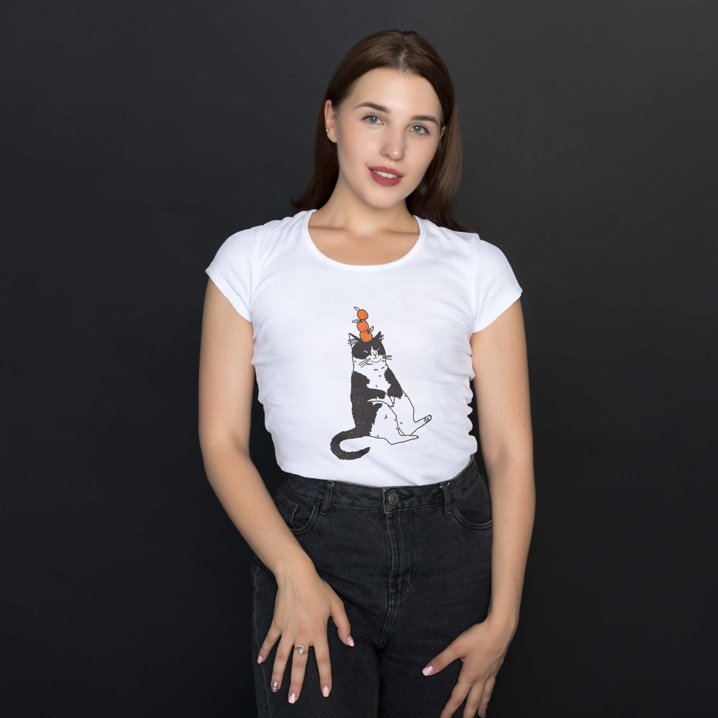 Camiseta Baby Look "Gatinho Equilibrista"